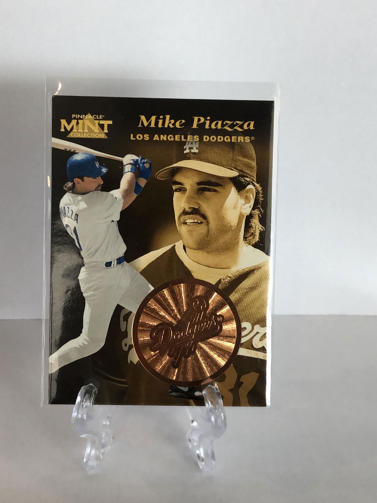 Mike Piazza Pinnacle Mint Baseball Card (1 of 1)