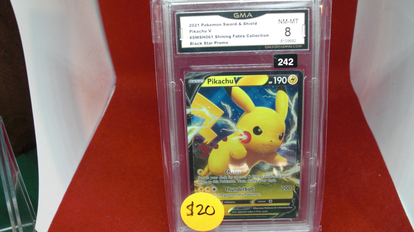 gma graded pikachu v mint 8 (1 of 1)