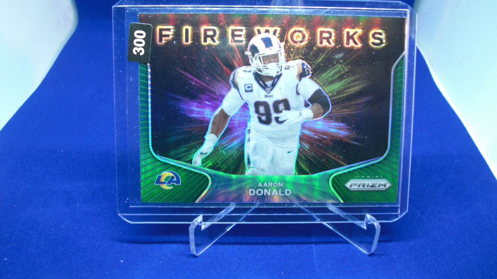 aaron donald fireworks prizm: in top loader