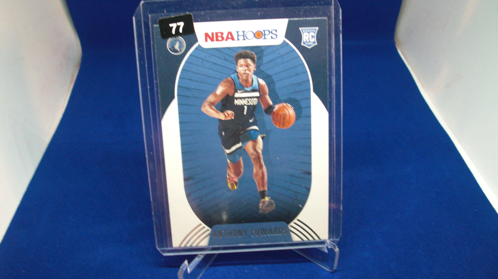 anthony edwards rookie: in top loader