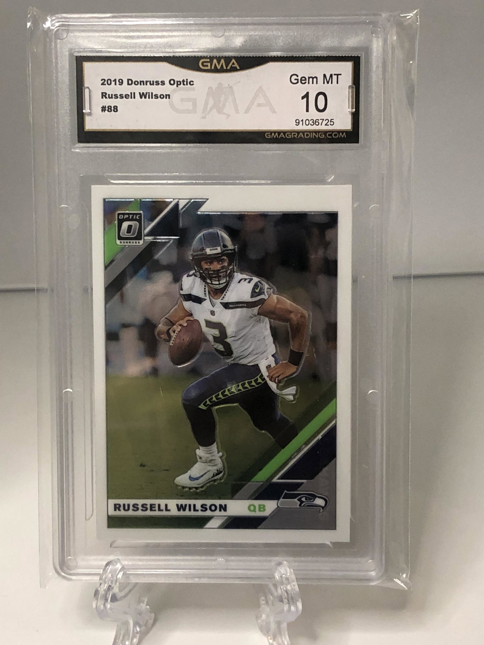 Russell Wilson Donruss Optic GMA 10: Russell Wilson Donruss Optic GMA 10