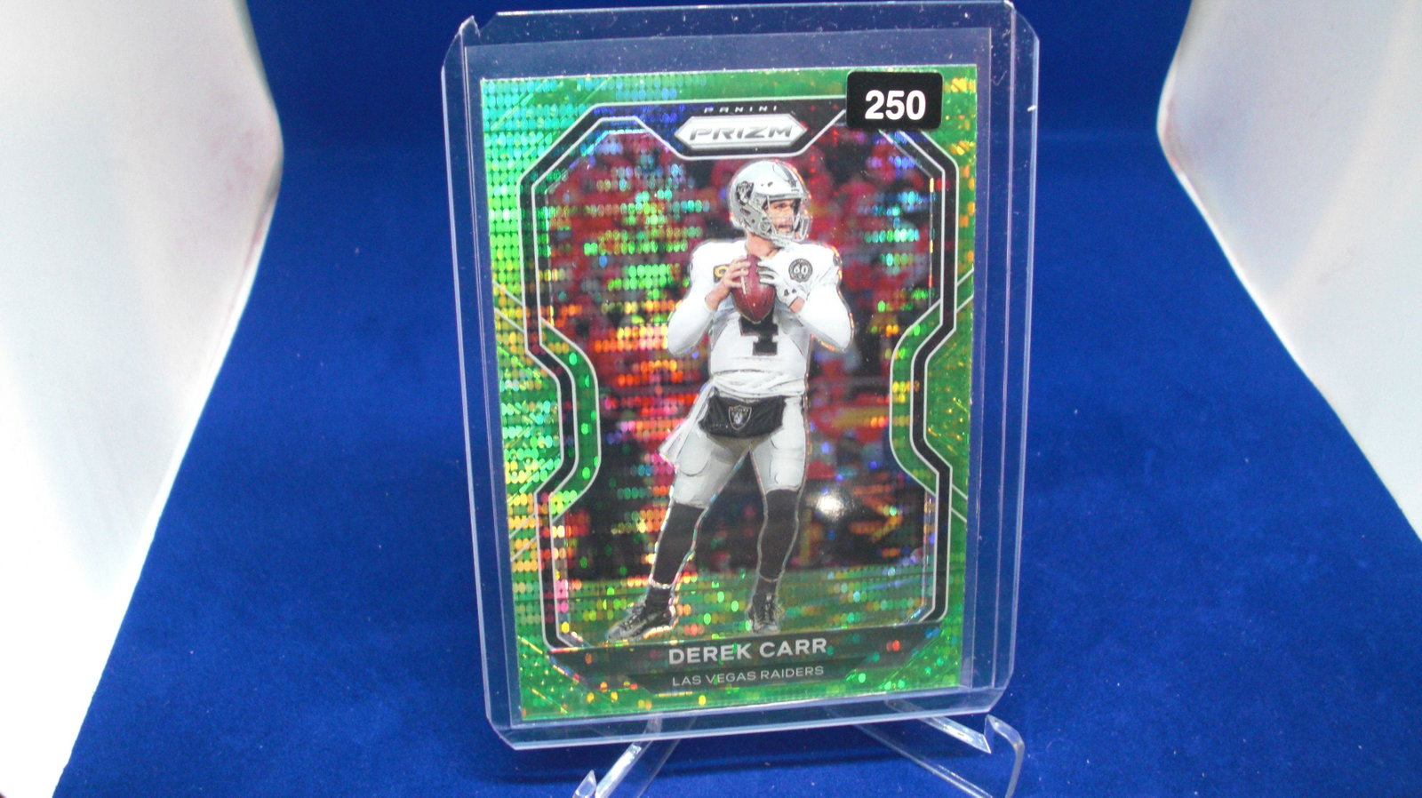 derek carr green prizm: in top loader