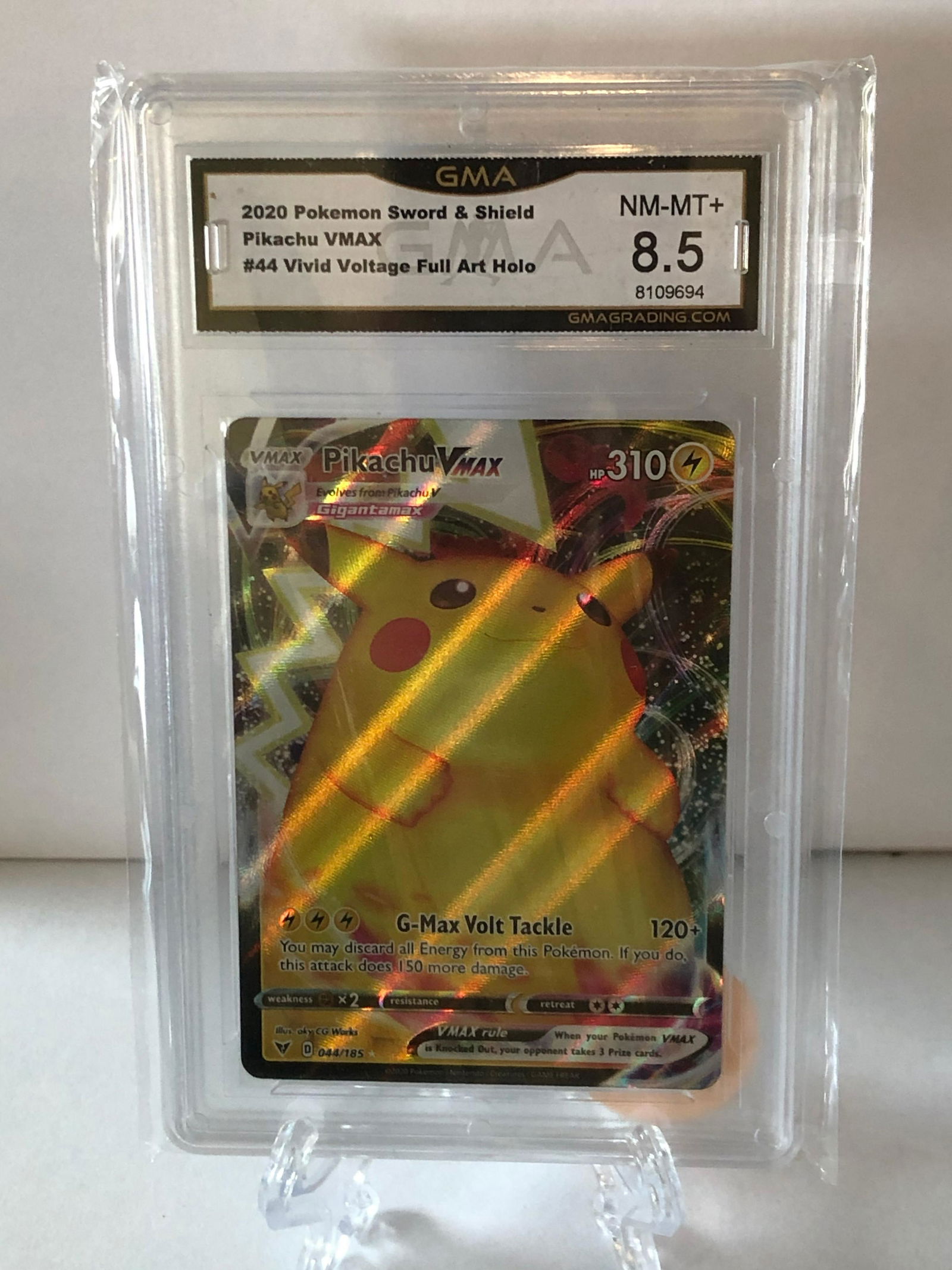 Pikachu VMAX Vivid Voltage Full Art Holo GMA 8.5 (1 of 1)