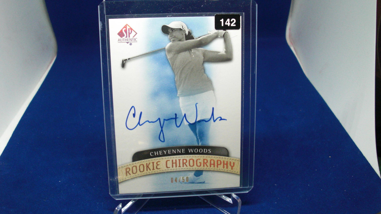 cheyenee woods signature #04/50: in top loader