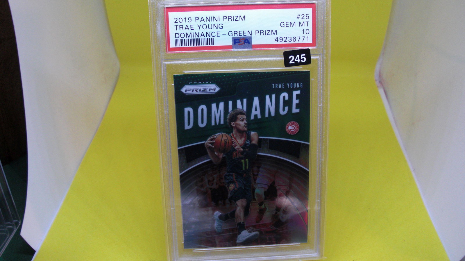 psa graded 2019 trae young dominance green prizm mint (1 of 1)