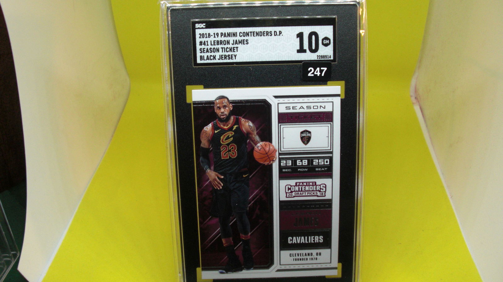 sgc graded 2018/9 lebron james mint 10 (1 of 1)