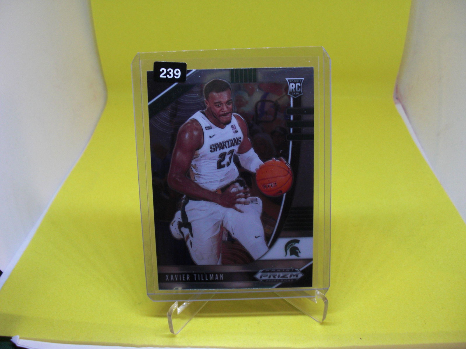 xavier tillman rookie prizm: in top loader
