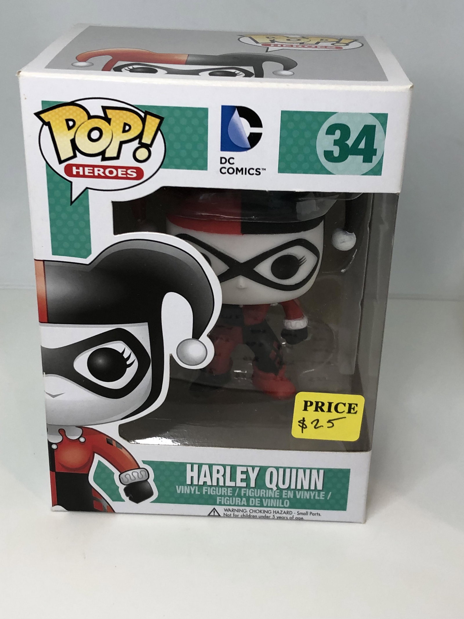 Harley Quinn Funko Pop 34: Harley Quinn Funko Pop 34