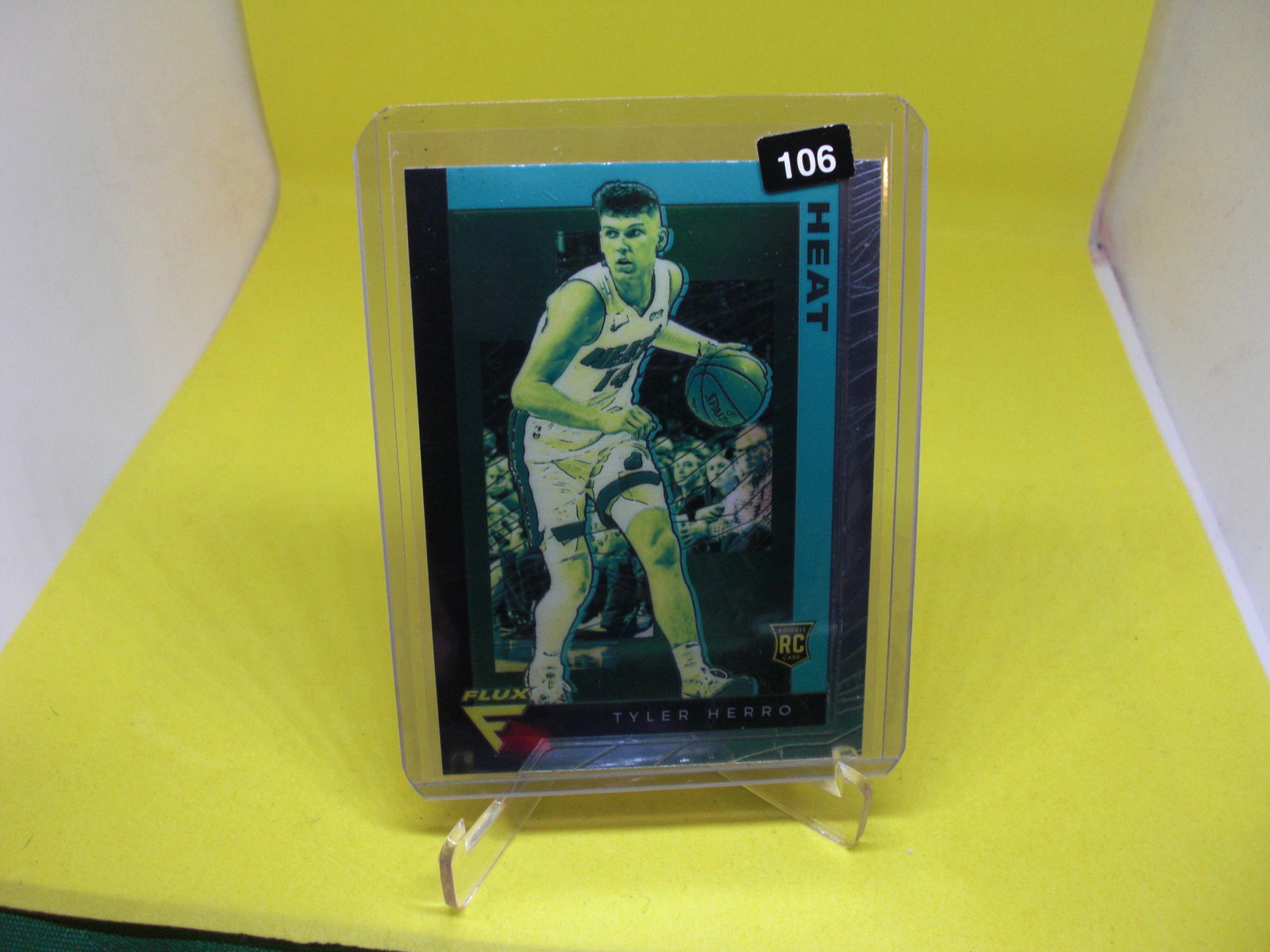 tyler herro rookie flux: in top loader