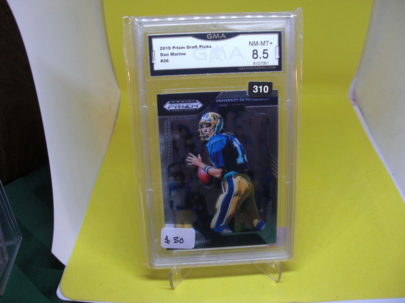 gma graded 2019 dan marino mint 8.5 (1 of 1)