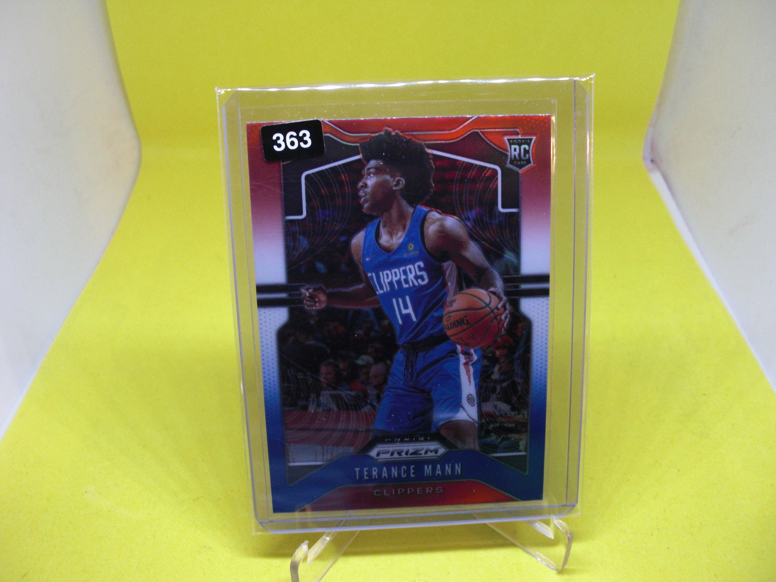terance mann rookie prizm red/white/blue: in top loader