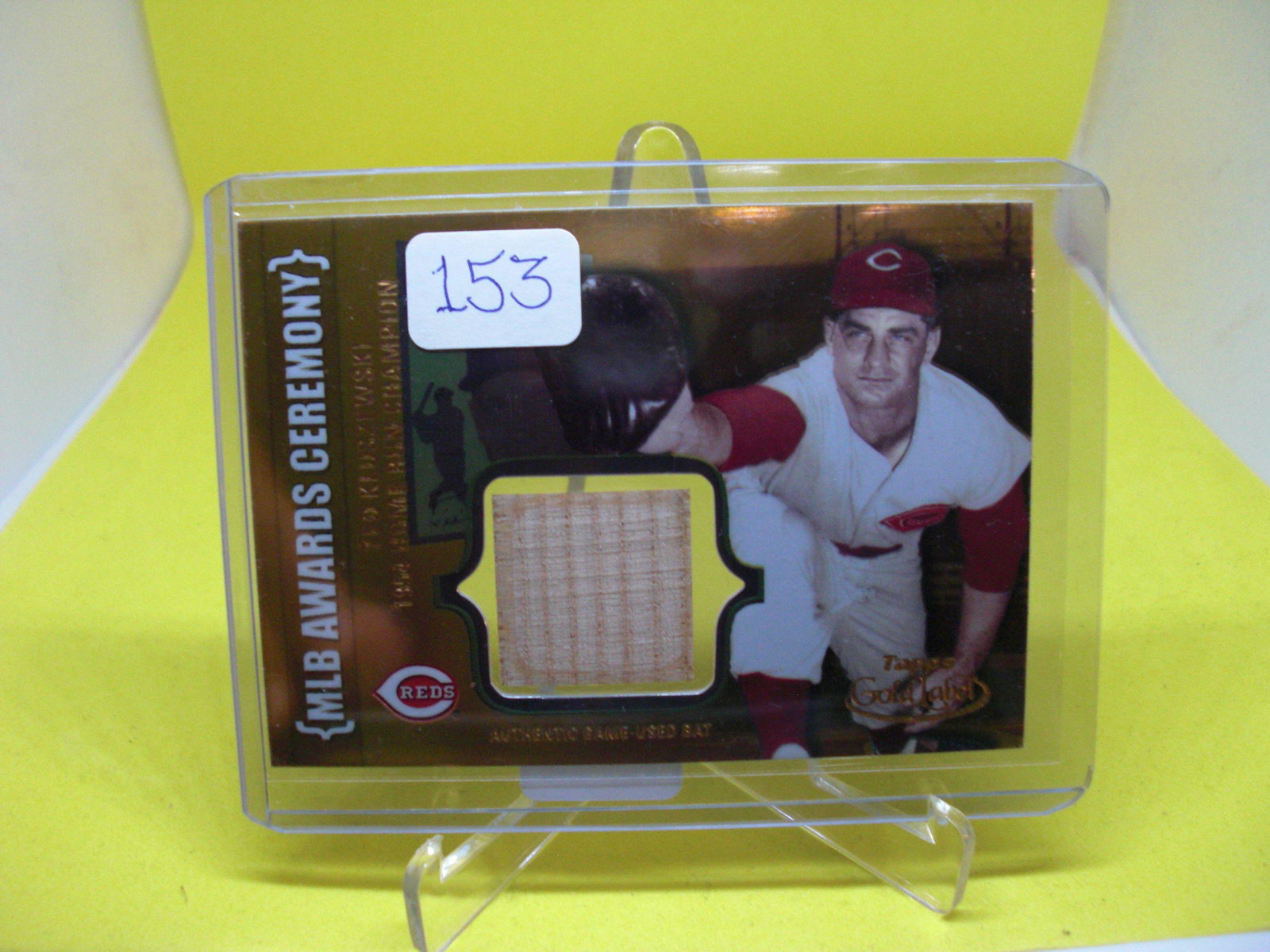 Ted Kluszewski Used Bat Card: Ted Kluszewski Used Bat Card