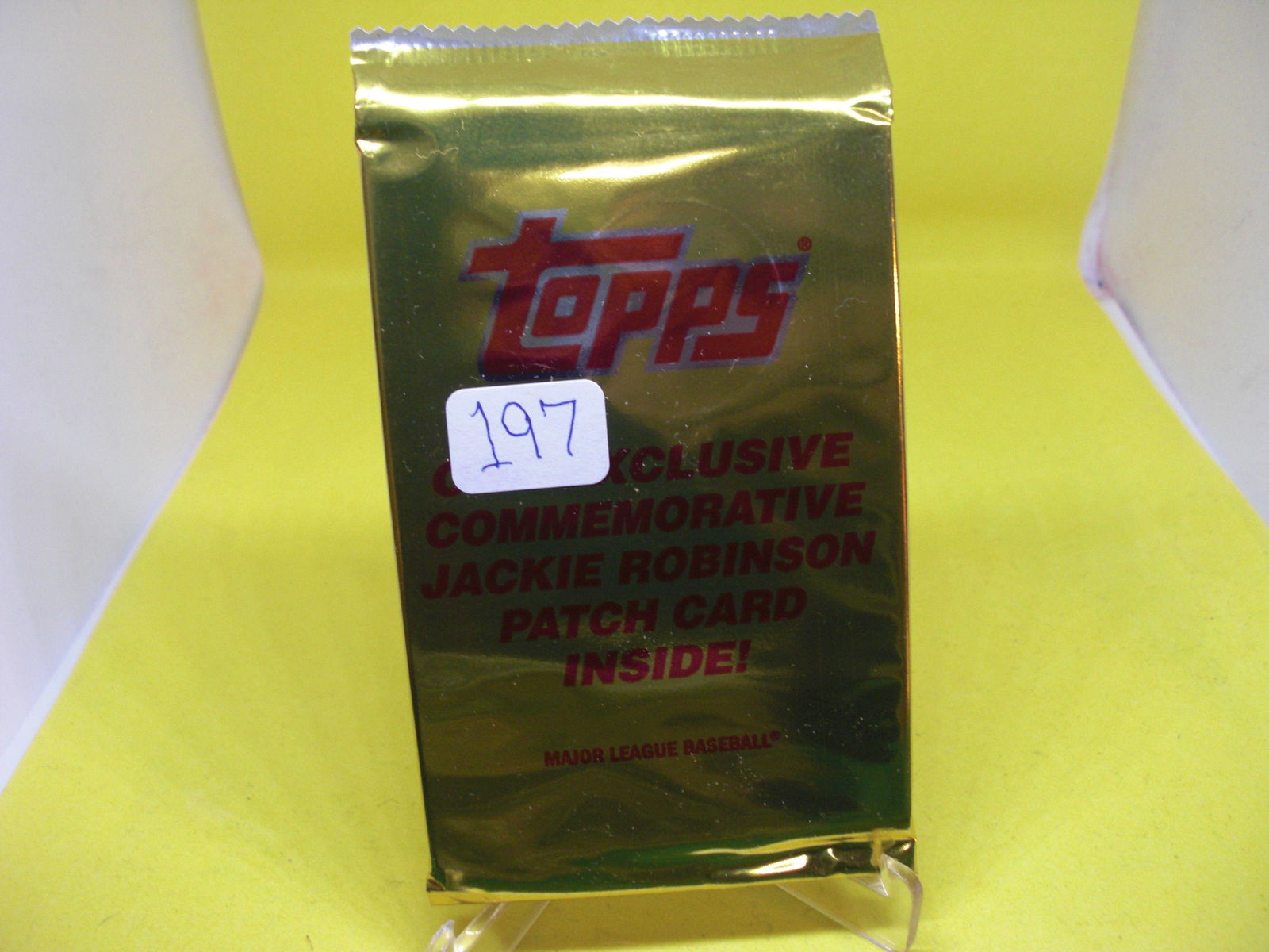 Commemorative Jackie Robinson Patch Card (1 of 1)