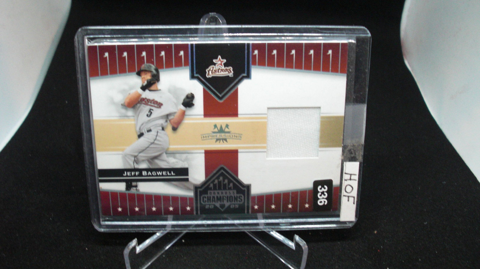 jeff bagwell jesey: in top loader