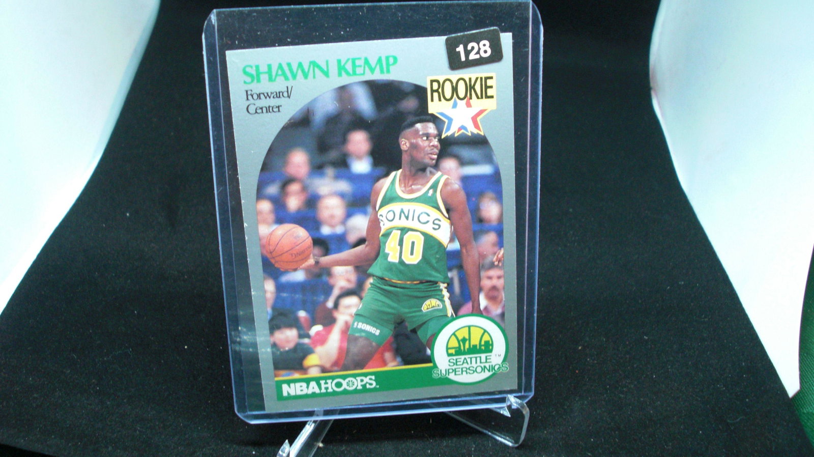 shawn kemp rookie: in top loader