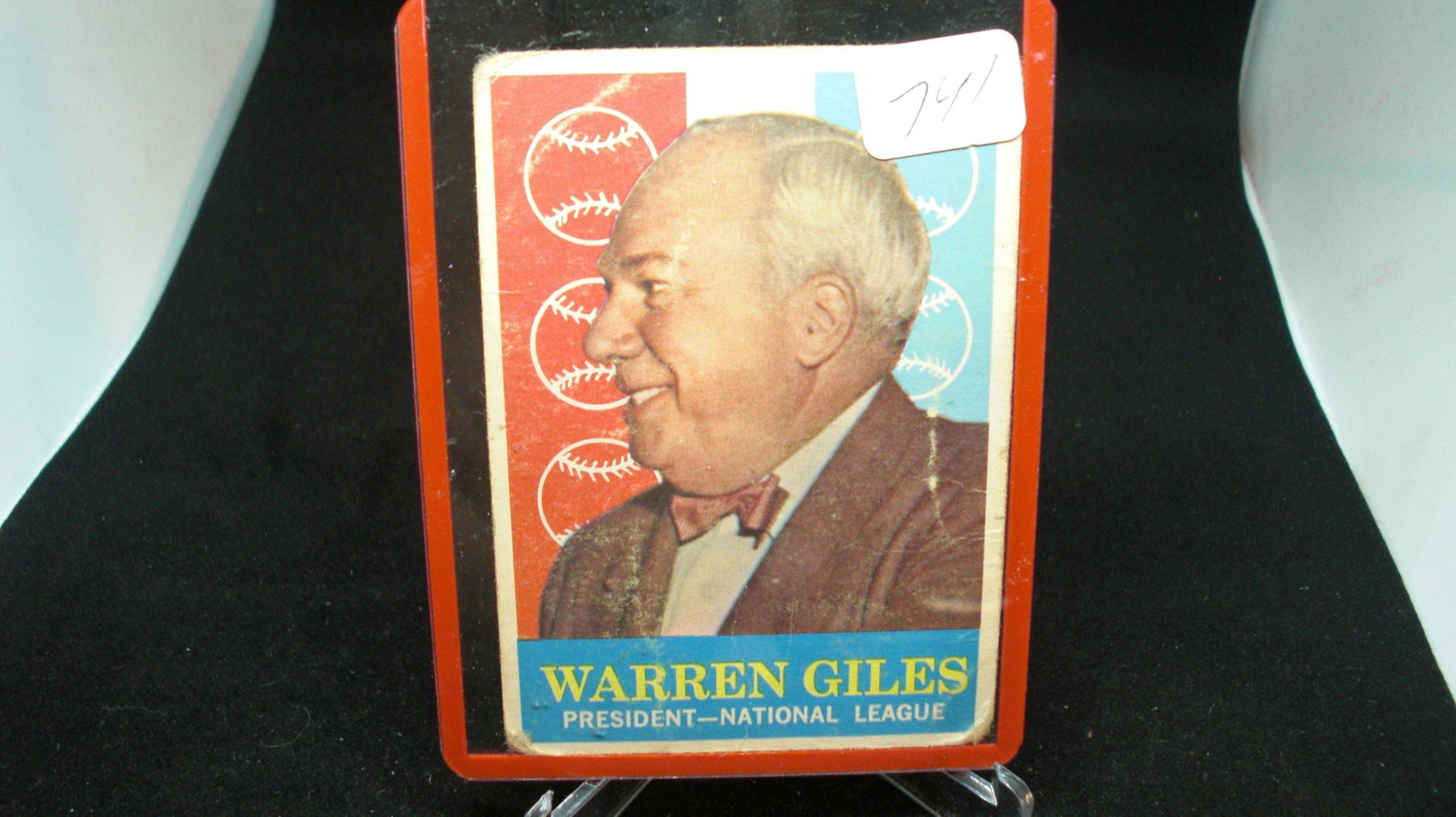 warren giles: in top loader
