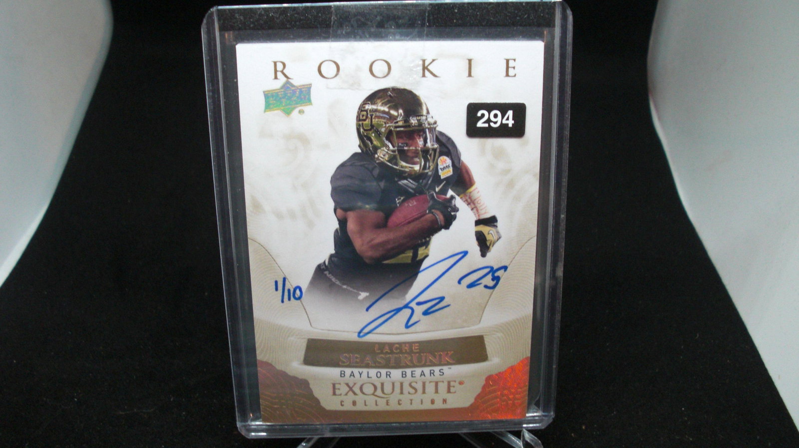 lache seastrunk auto exquisite rookie #1/10: in top loader