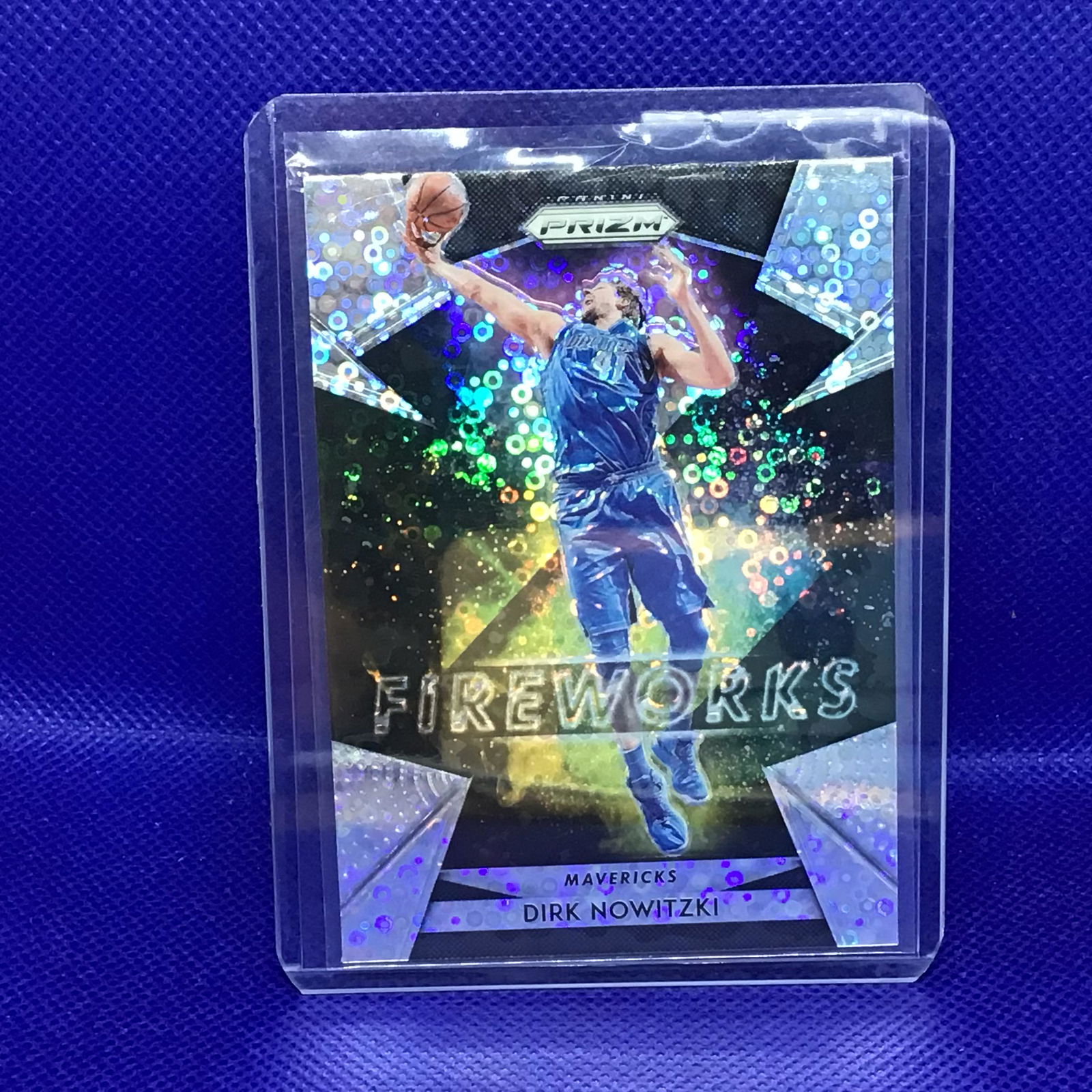 Dirk Nowitzki Panini Prizm Fireworks (1 of 1)