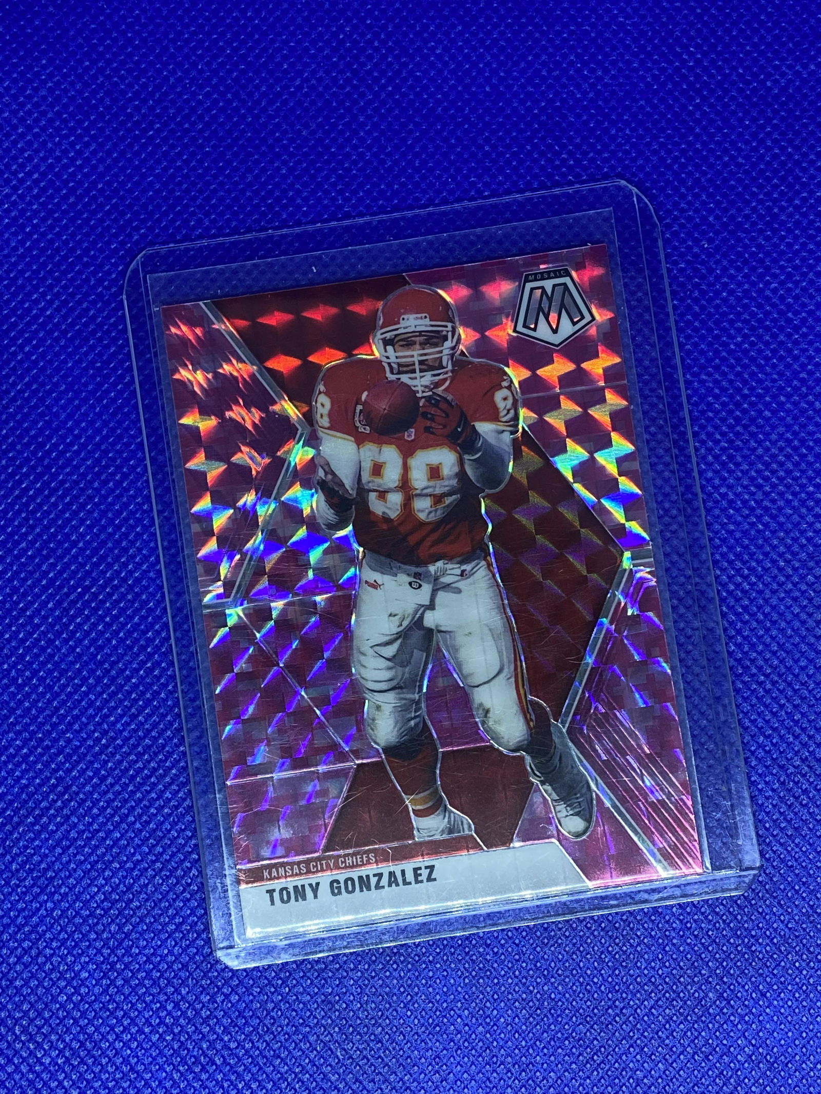 Tony Gonzalez Panini Pink Mosaic (1 of 1)