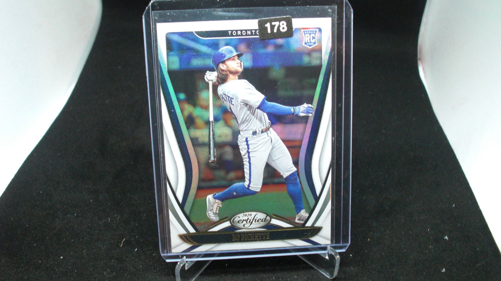 bo bichette rookie: in top loader