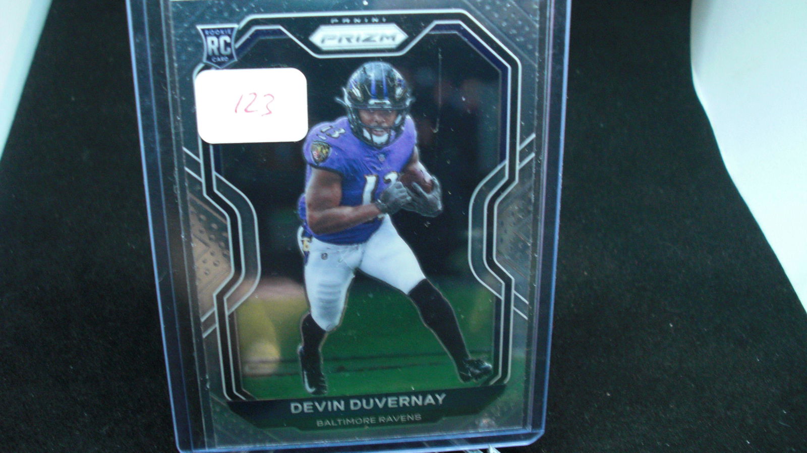 2020 PANINI PRIZM FB DEVIN DUVERNAY RAVENS RC (1 of 1)