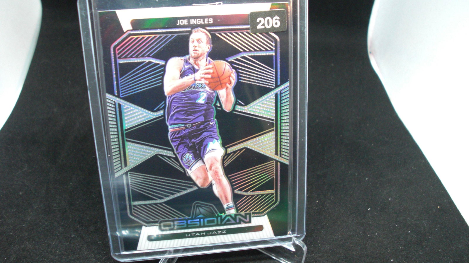 joe ingles obsidian: in top loader