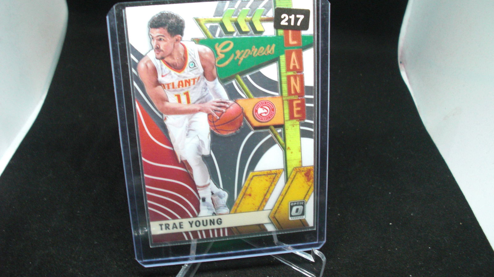 trae young optic express lane (1 of 1)