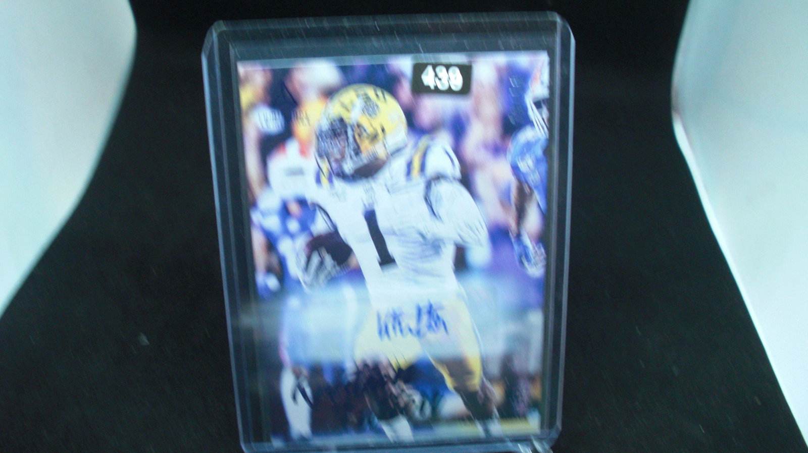 kristian fulton auto #28/50: in top loader