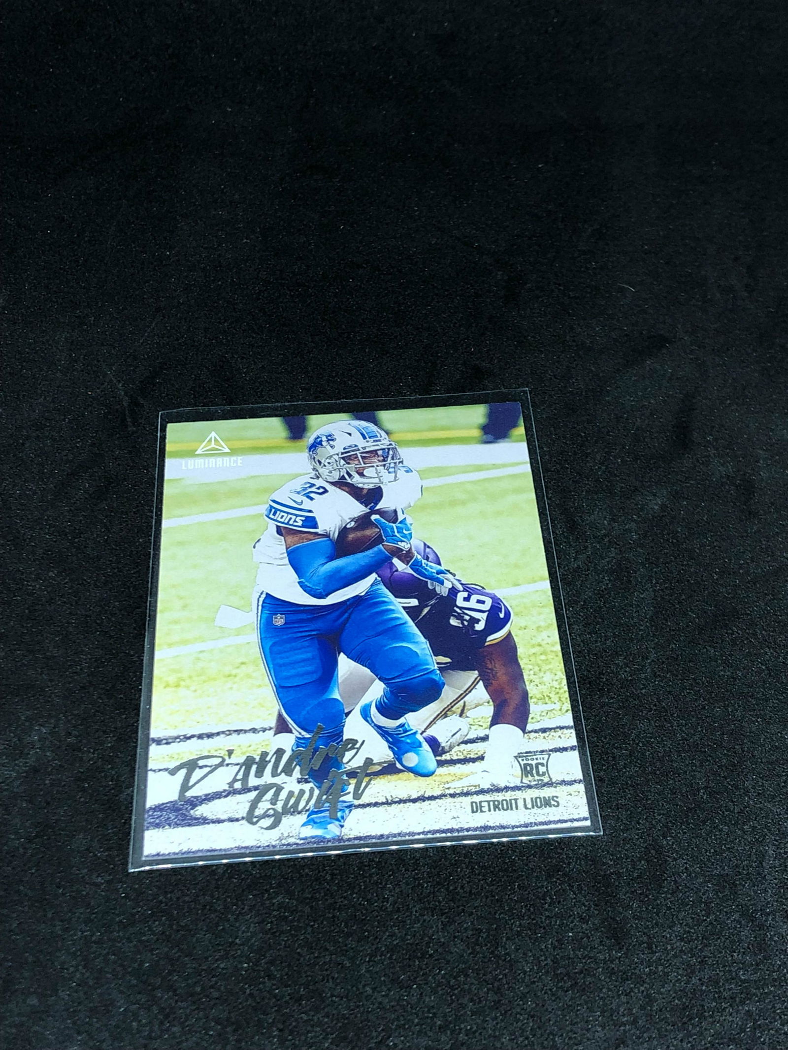 D'Andre Swift Panini Luminance Rookie (1 of 1)