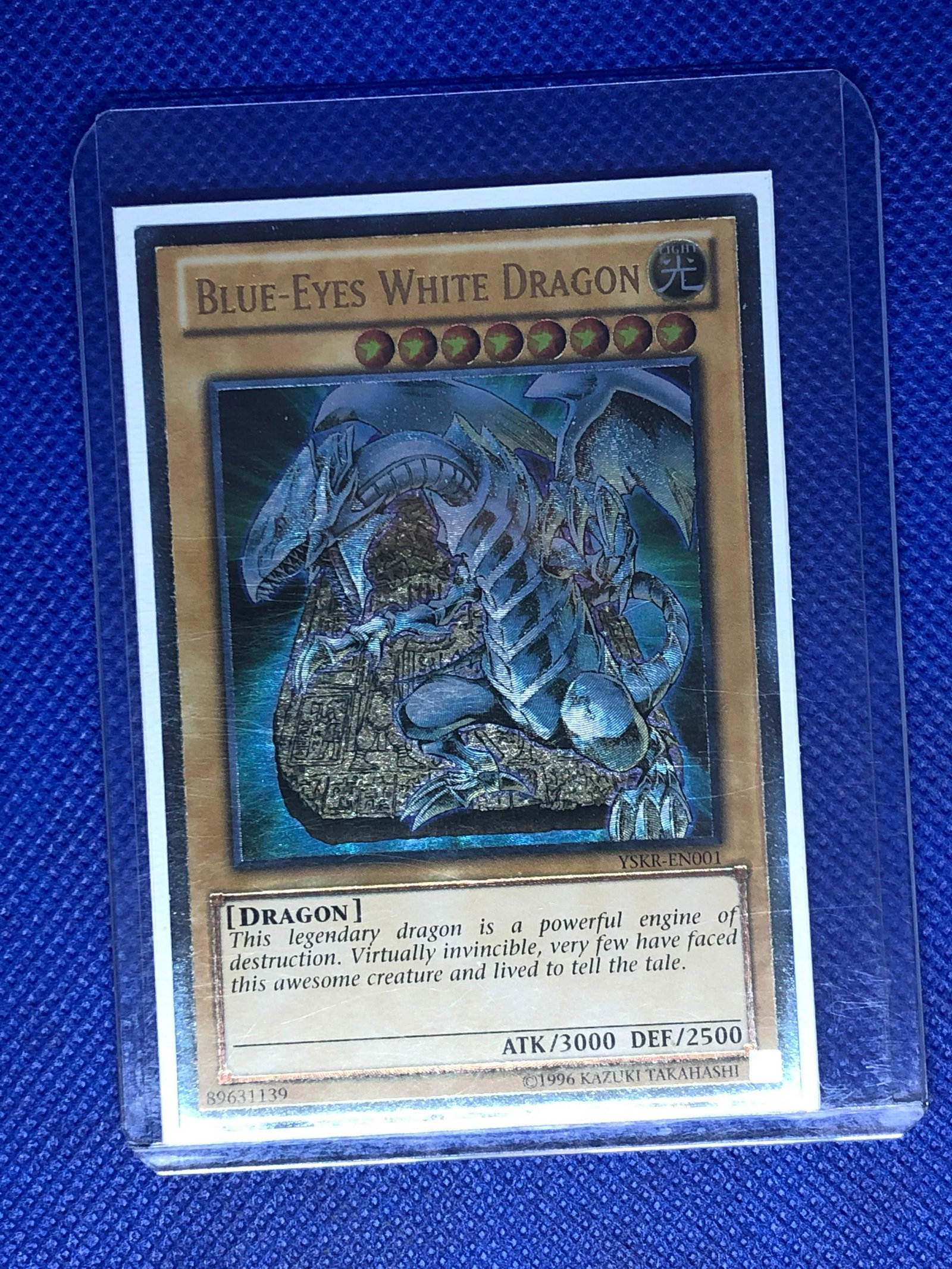 Blue Eyes White Dragon Holo Yugioh Card: Blue Eyes White Dragon Holo Yugioh Card