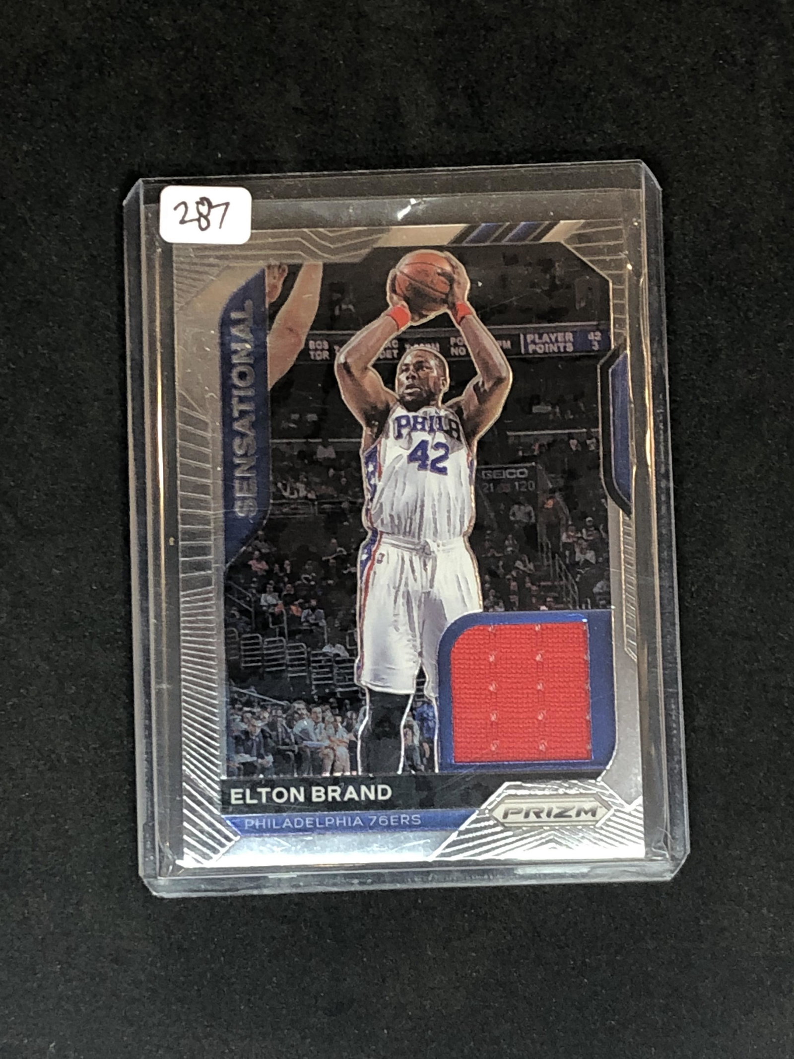 Elton Brand Panini Prizm Sensational Swatches: Sports Trading Card