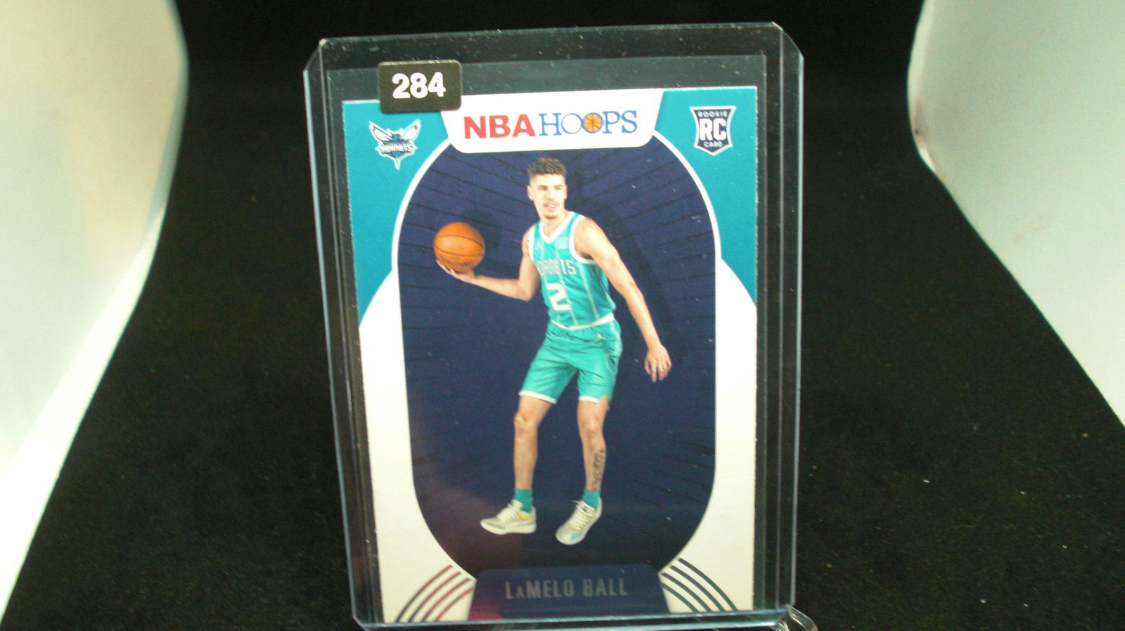NBA HOOPS LAMELO BALL BIG BALLER ROOKIE CARD: in top loader