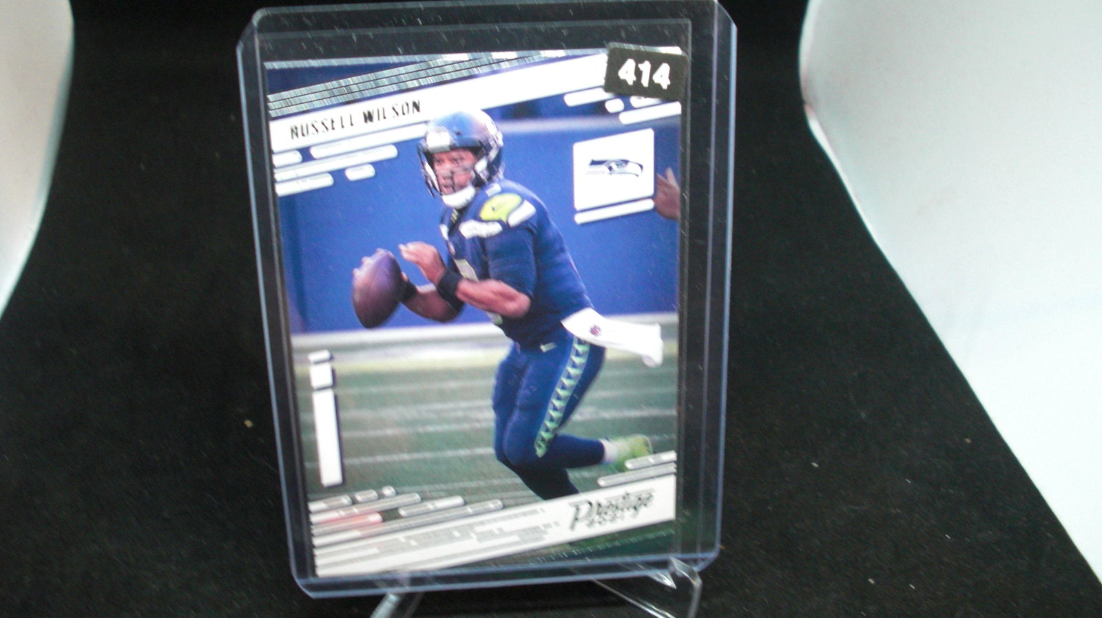 2021 PRESTIGE RUSSELL WILSON: in top loader
