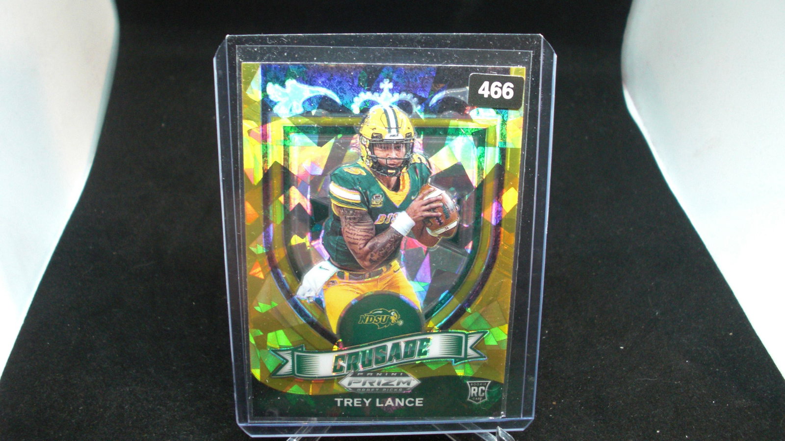 TREY LANCE YELLOW CRACKED ICE ROOKIE: in top loader