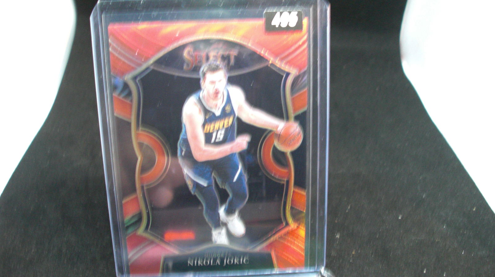 NICOLA JOKIC RED SELECT PRIZM 111/199 (1 of 1)
