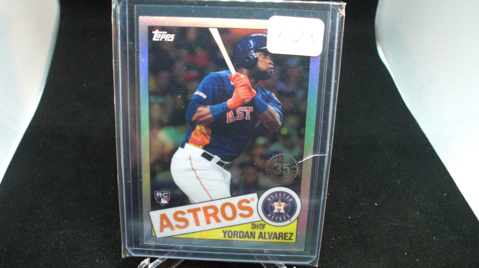 YORDAN ALVAREZ ROOKIE CARD (1 of 1)