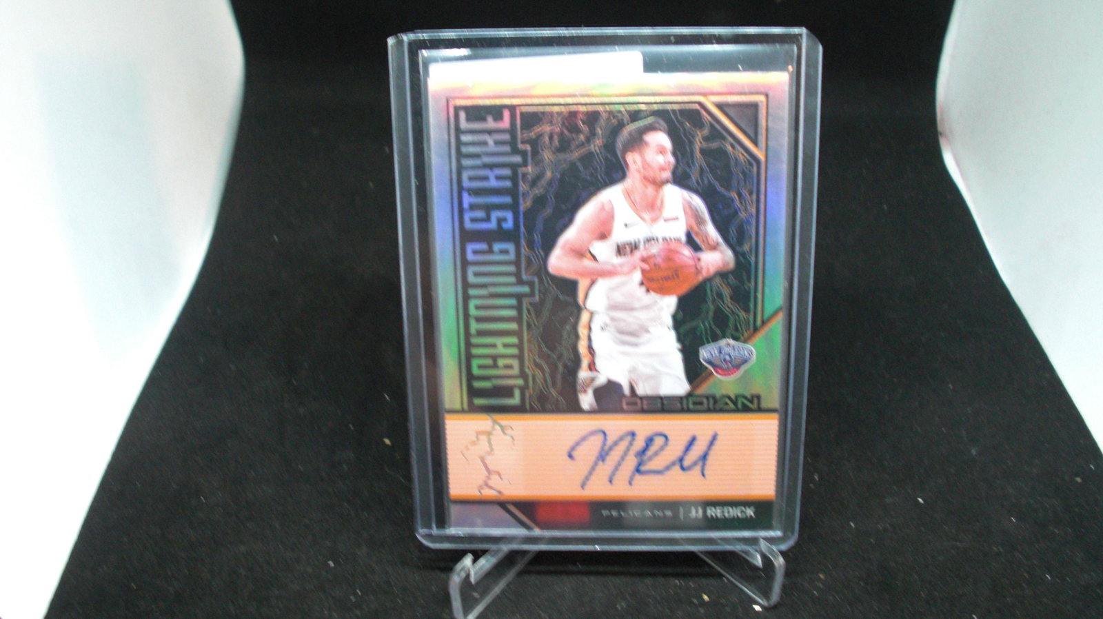 jj reddick autpgraphed card 31/35: in top loader