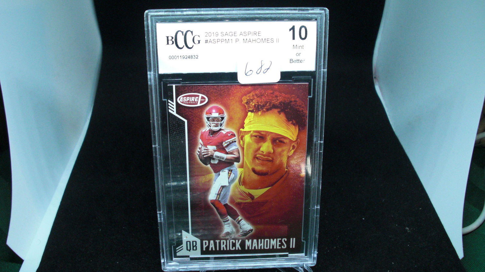 BCCG GEM 10 PATRICK MAHOMES SAGE ASPIRE (1 of 1)