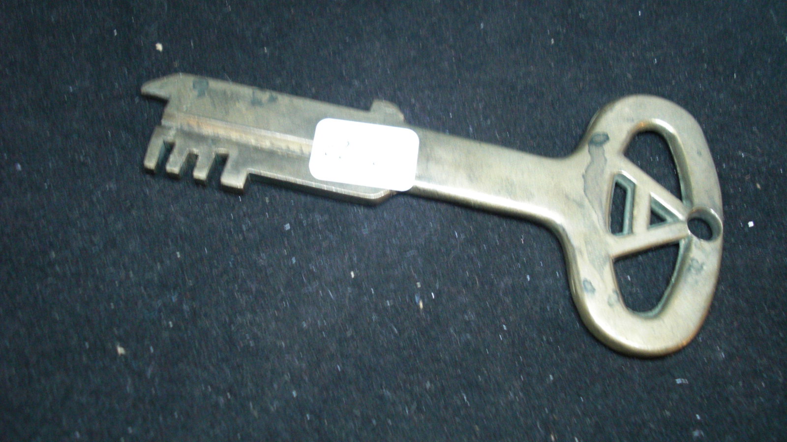 brass bottle opener folger adam co. joliet ill: in top loader