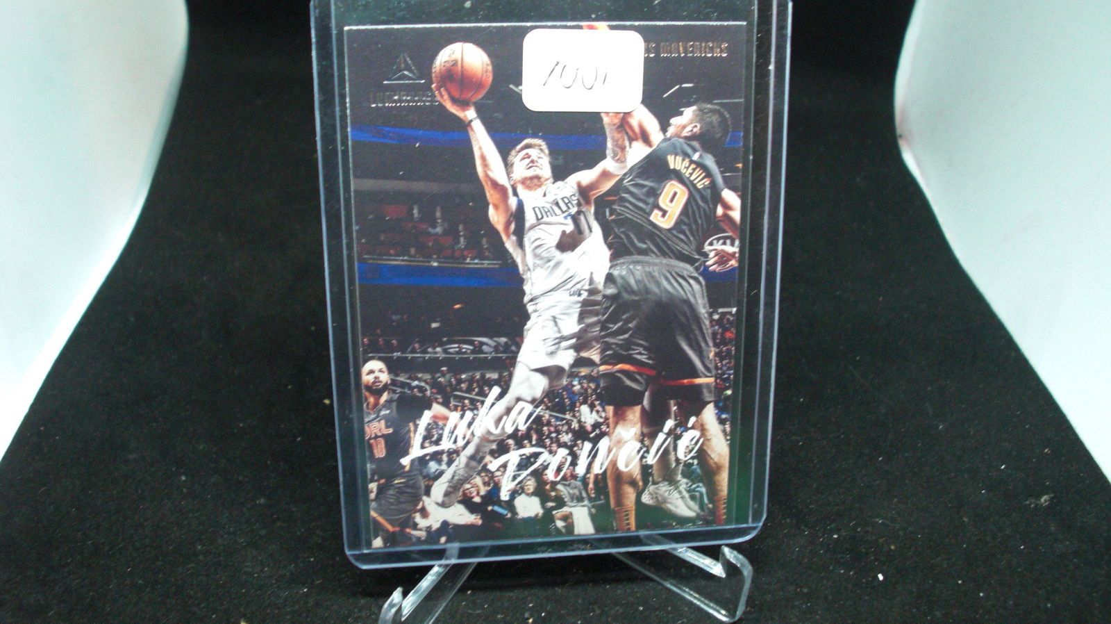 PANINI LUMINANCE LUKA DONCIC (1 of 1)