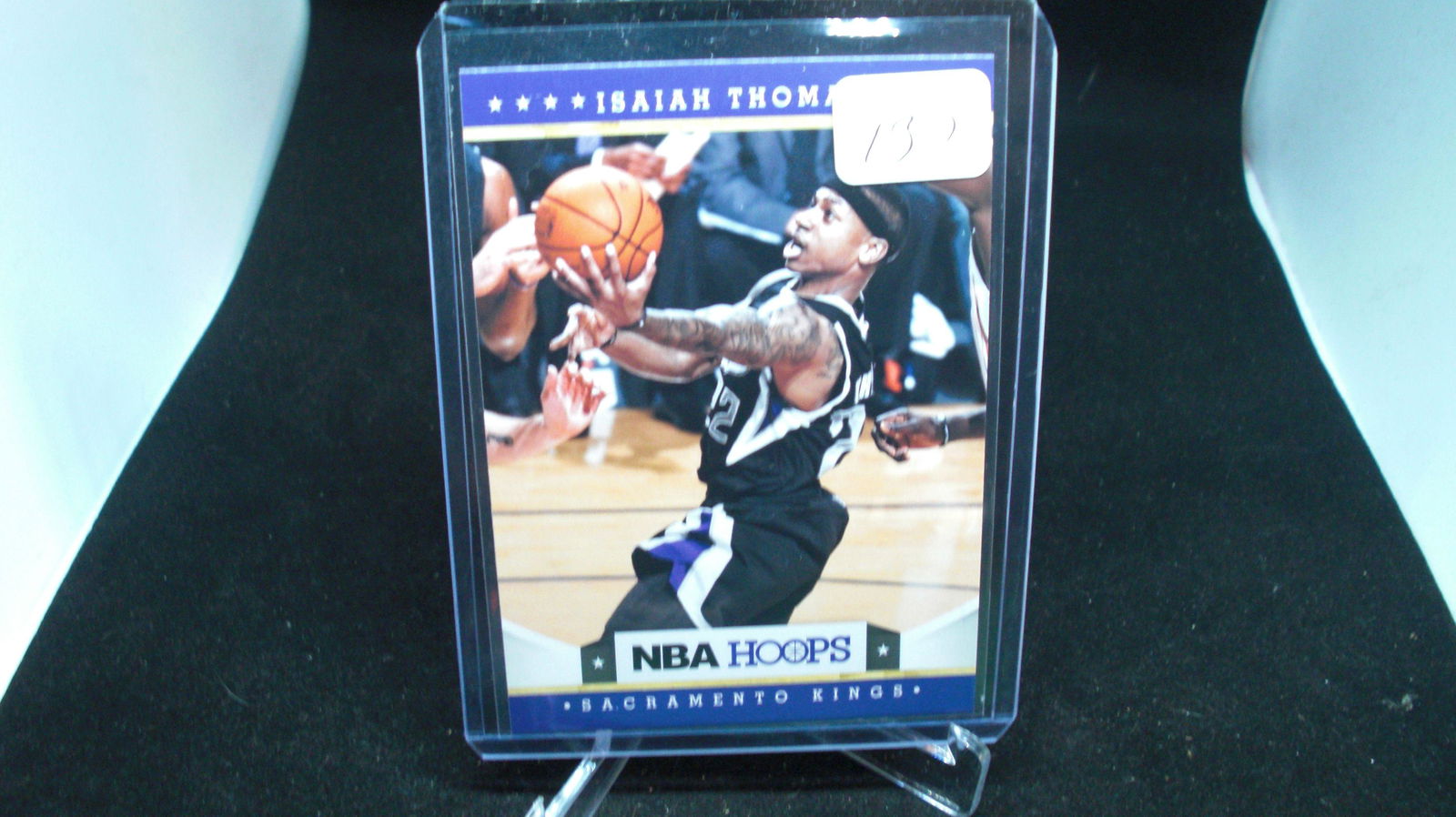 Isaiah Thomas NBA hoops (1 of 1)