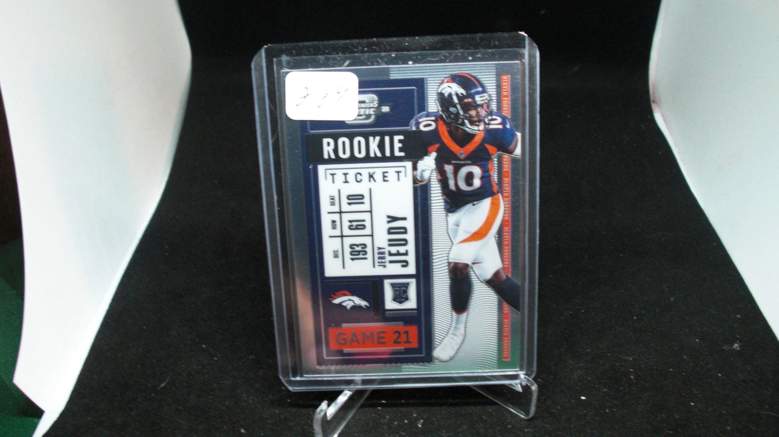 Jerry Jeudy rookie ticket: in top loader