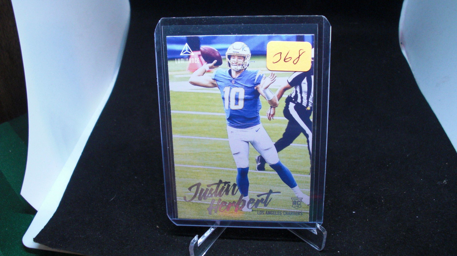 justin herbert rookie card: in top loader