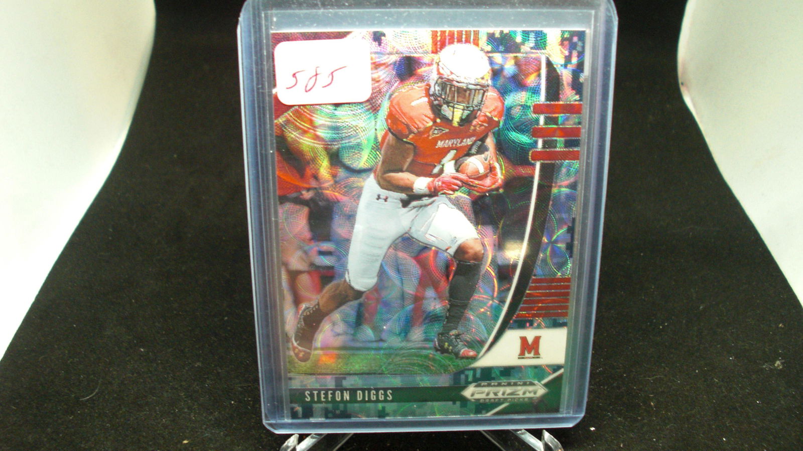 Stefon diggs silver scope prism (1 of 1)