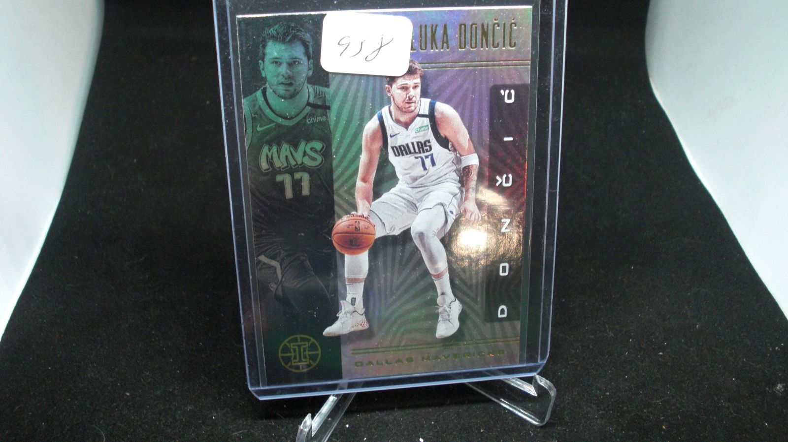 Panini illusions Luka doncic (1 of 1)