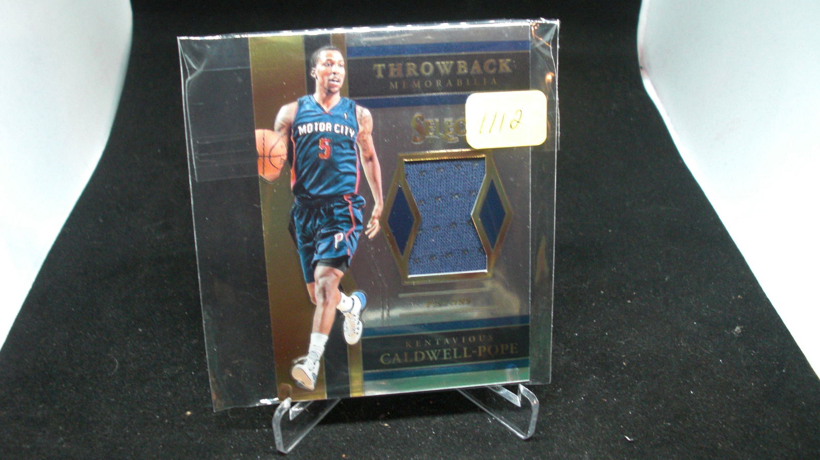 kentavious pope jersey card: kentavious pope jersey card