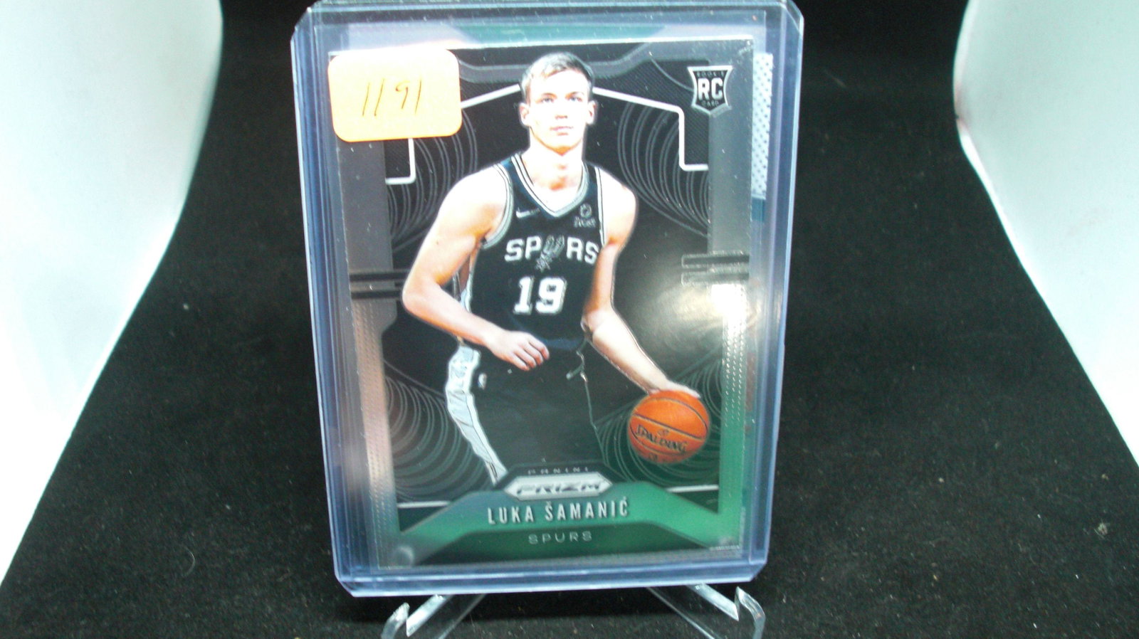 Mini prison Lucas semantic rookie card: in top loader