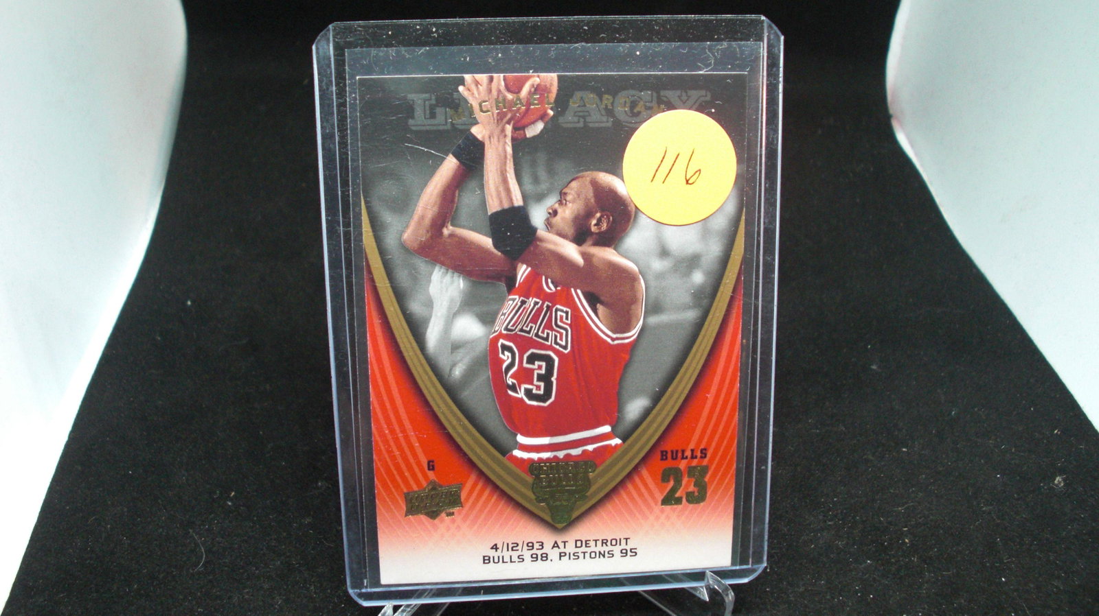 Michael Jordan legacy card: in top loader