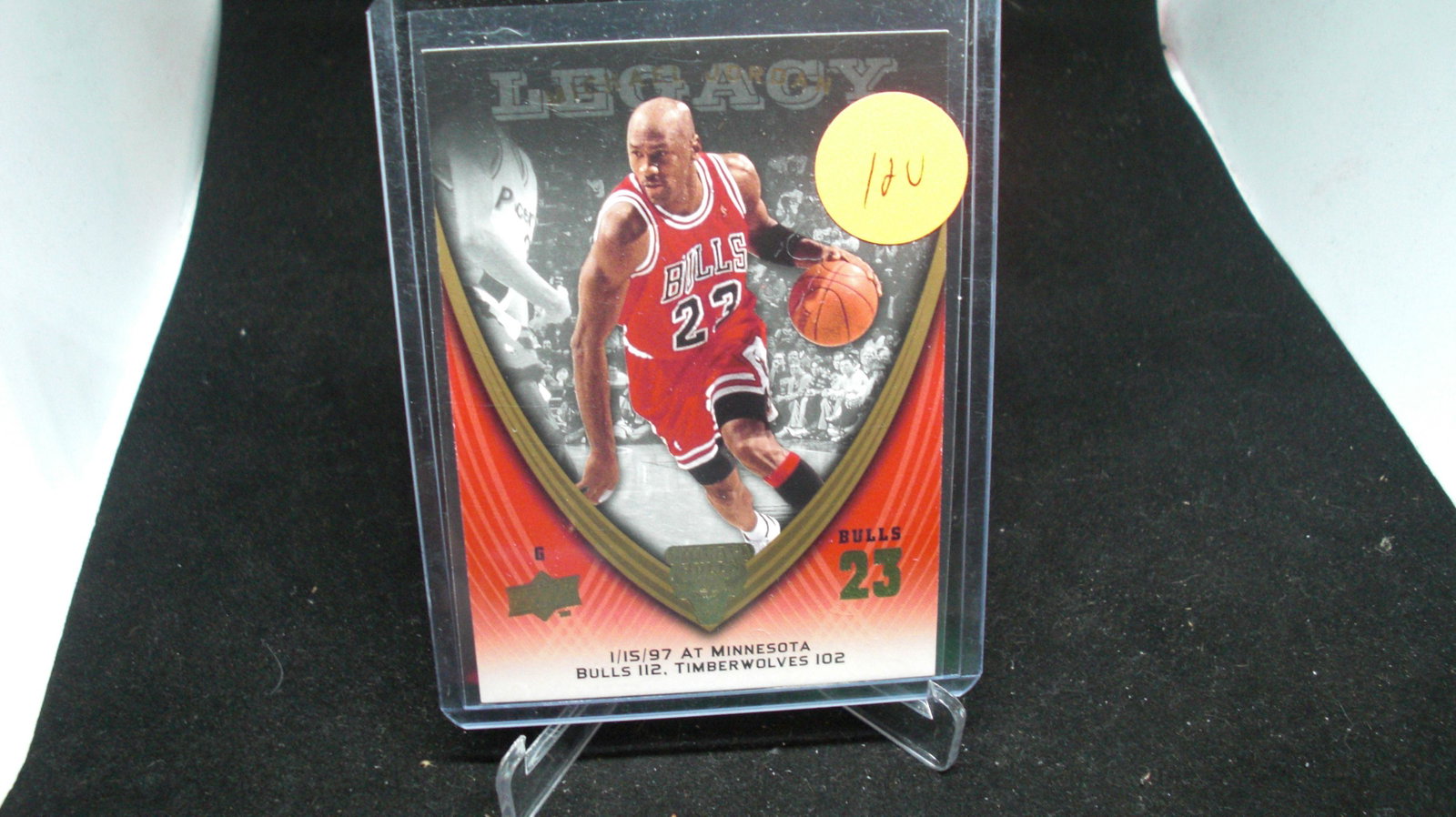 Michael Jordan legacy card: in top loader