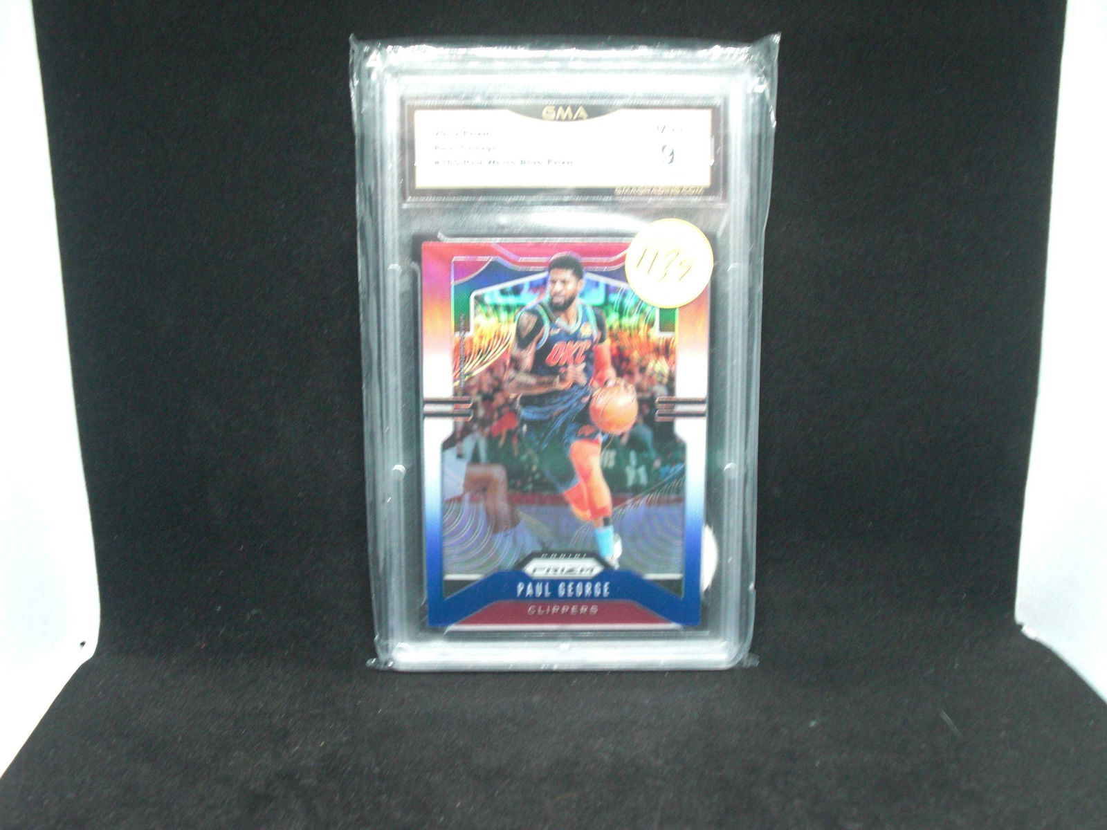 Paul George red white and blue prism mint 9 (1 of 1)